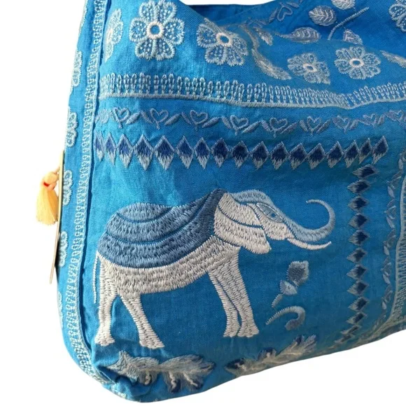 JOHNNY WAS Yadira Wide Strap Linen Tote Bag DVA Blue Embroidered Elephant NWT - Picture 5 of 11